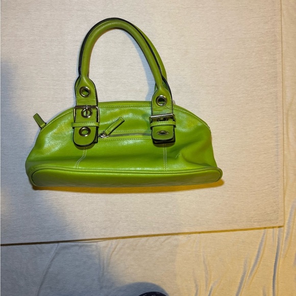 Chic Lime Green Satchel - Picture 1 of 5